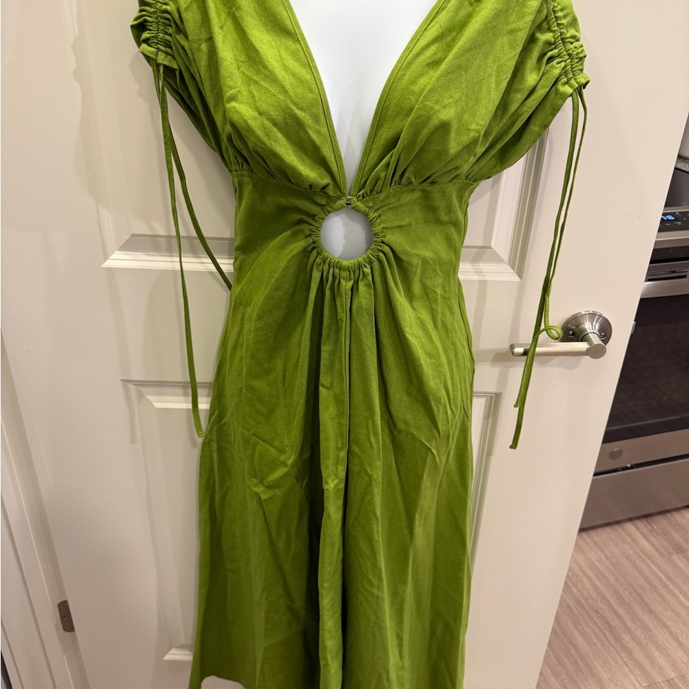 Elegant Green Women's Dress